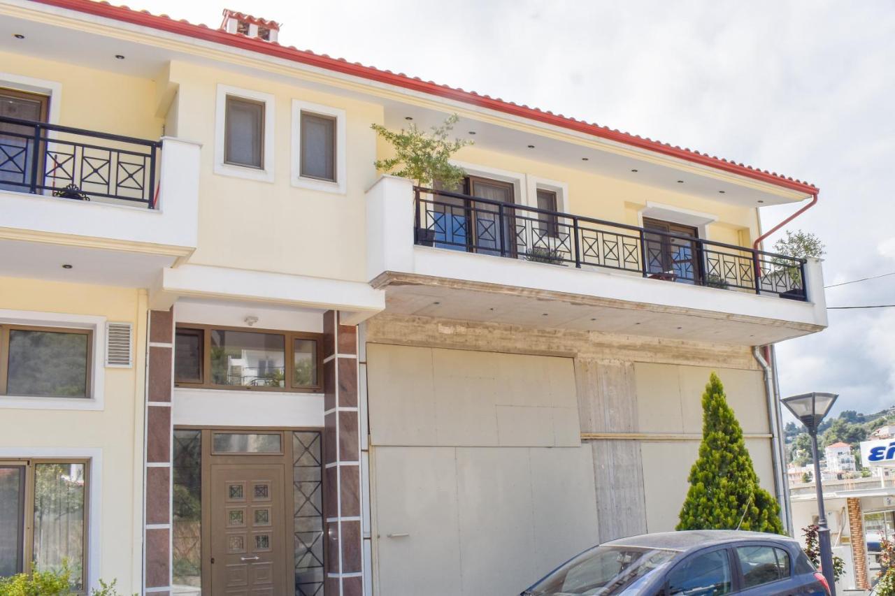 Апартаменты Zoe'S Flat Megali Ammos Скиатос Экстерьер фото